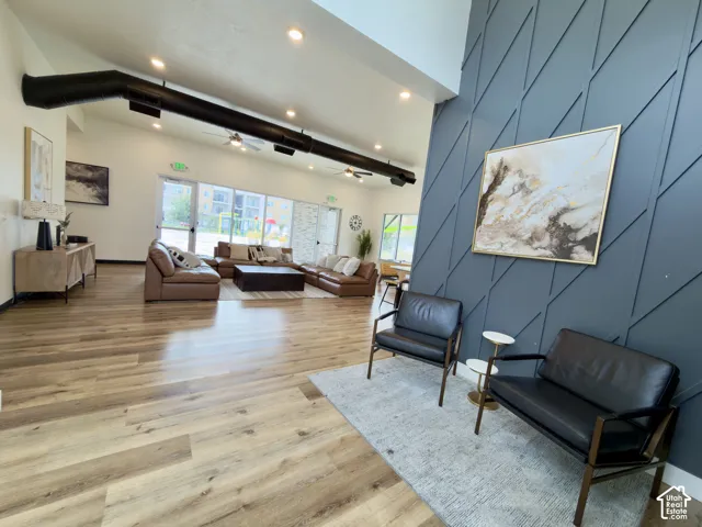 Entrance just inside the clubhouse