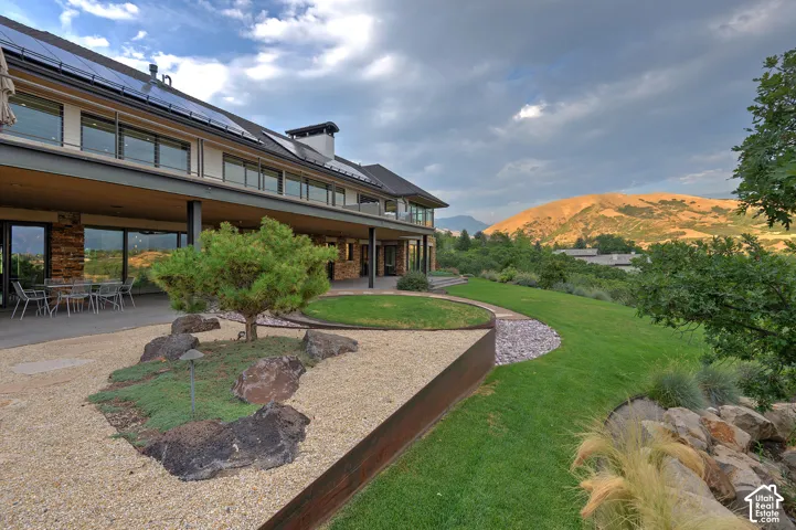 350 E Capitol Oaks Ln, Salt Lake City, Utah 84103