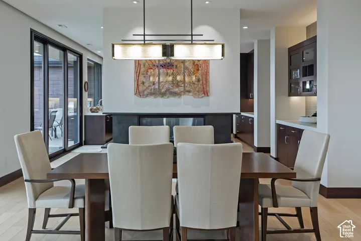 350 E Capitol Oaks Ln, Salt Lake City, Utah 84103