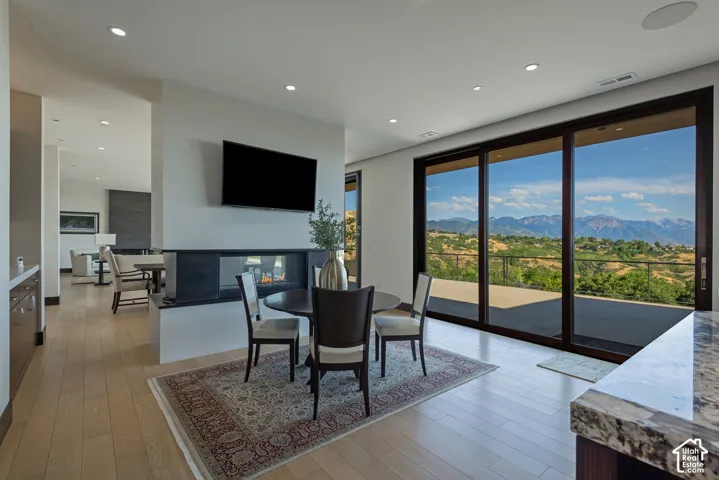 350 E Capitol Oaks Ln, Salt Lake City, Utah 84103