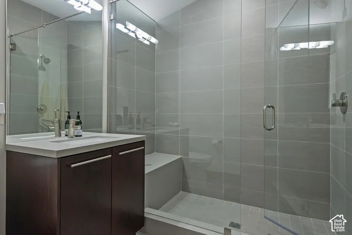 350 E Capitol Oaks Ln, Salt Lake City, Utah 84103