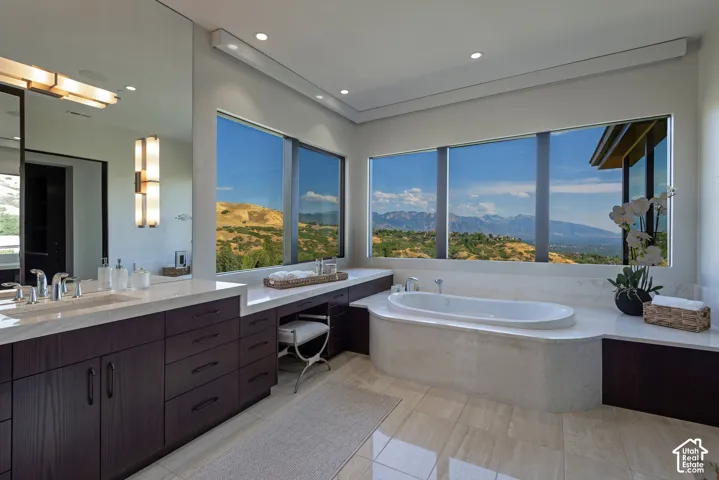 350 E Capitol Oaks Ln, Salt Lake City, Utah 84103