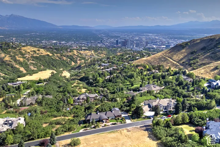 350 E Capitol Oaks Ln, Salt Lake City, Utah 84103