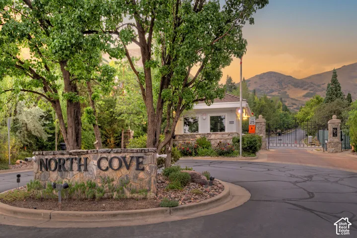 350 E Capitol Oaks Ln, Salt Lake City, Utah 84103