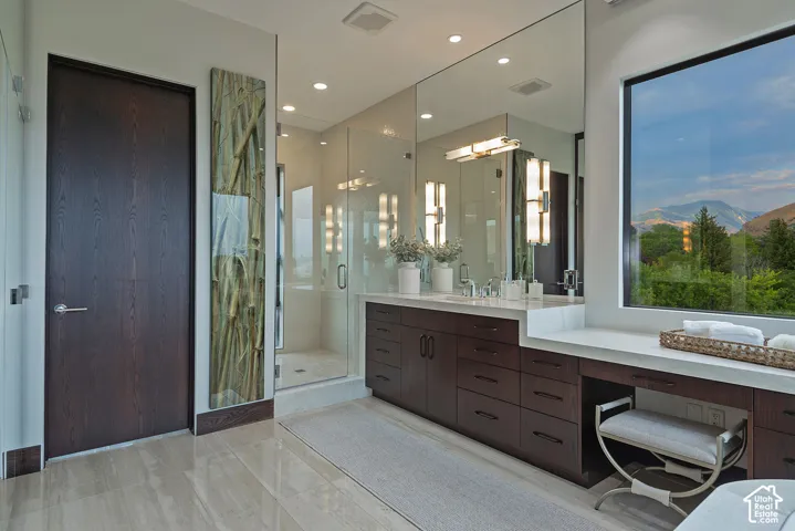 350 E Capitol Oaks Ln, Salt Lake City, Utah 84103