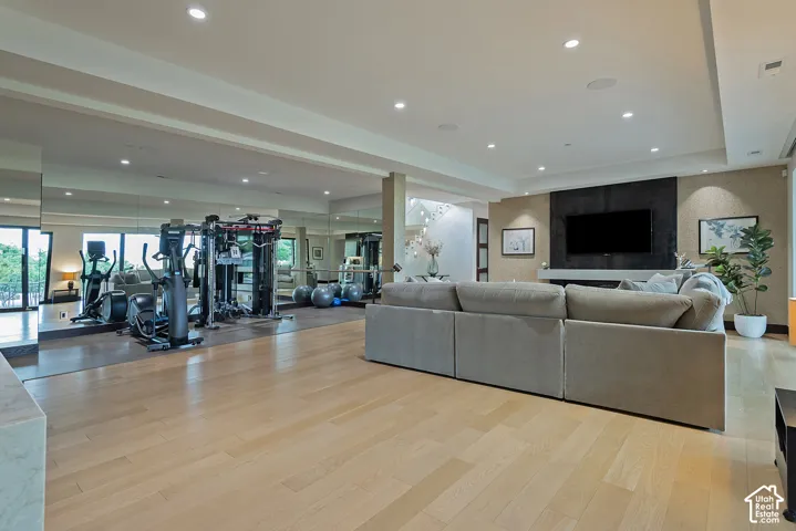350 E Capitol Oaks Ln, Salt Lake City, Utah 84103