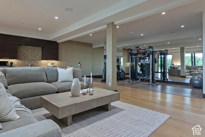 350 E Capitol Oaks Ln, Salt Lake City, Utah 84103