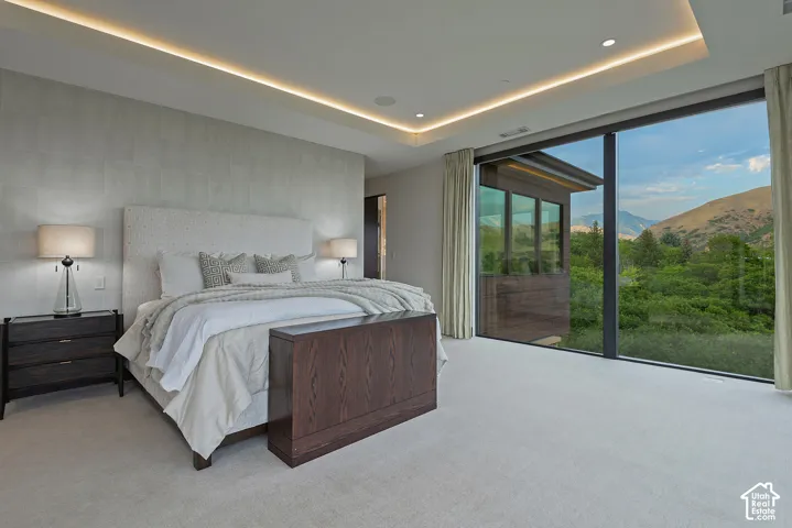 350 E Capitol Oaks Ln, Salt Lake City, Utah 84103