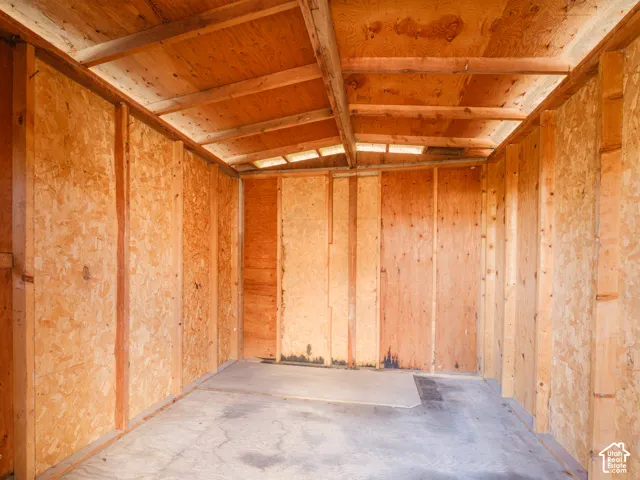 Shed