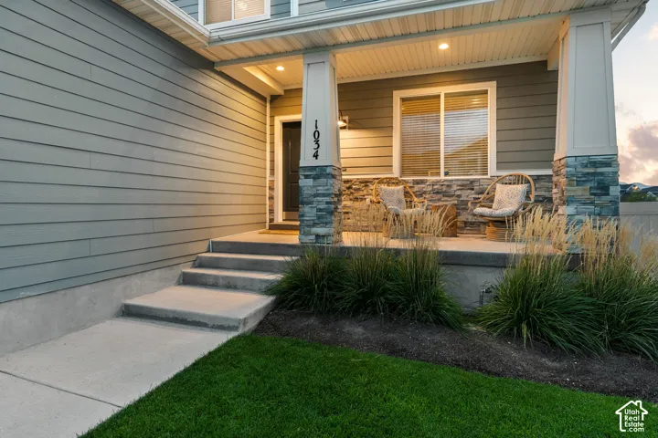 Front Porch covered