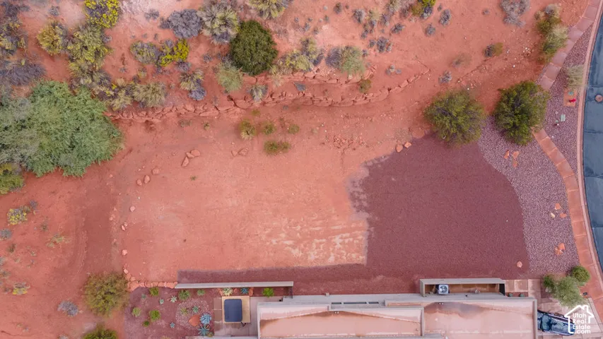 Lot with privacy in Entrada