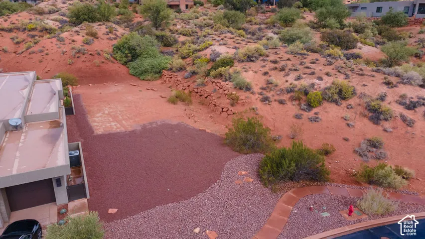 Lot with privacy in Entrada