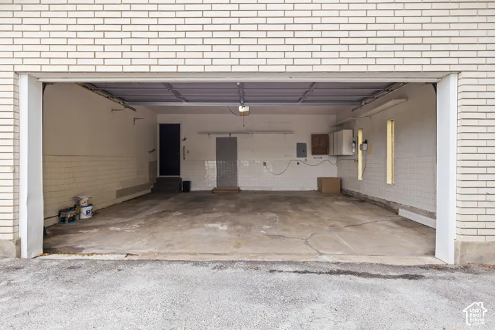 5803 S 6300 W, Hooper, Utah 84315