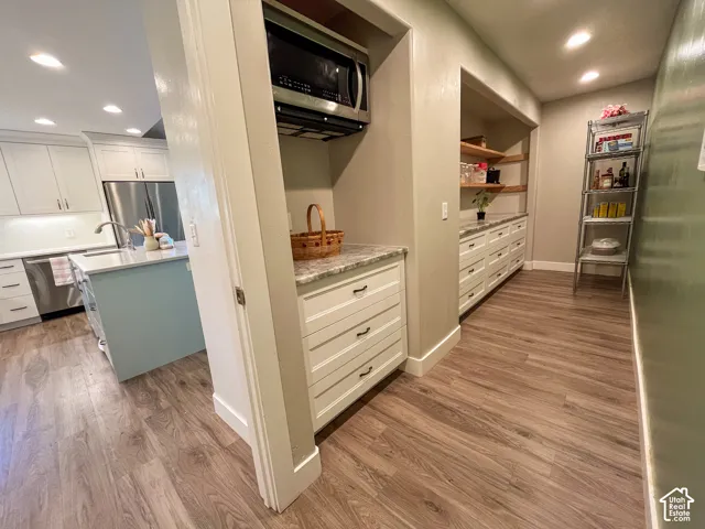 Butler's pantry