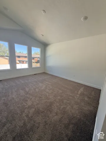 Vaulted ceiling with recessed lighting