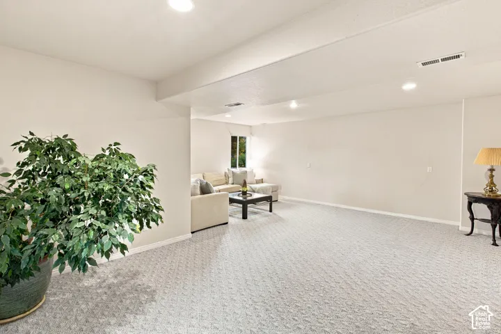 985 N Main, Orem, Utah 84057
