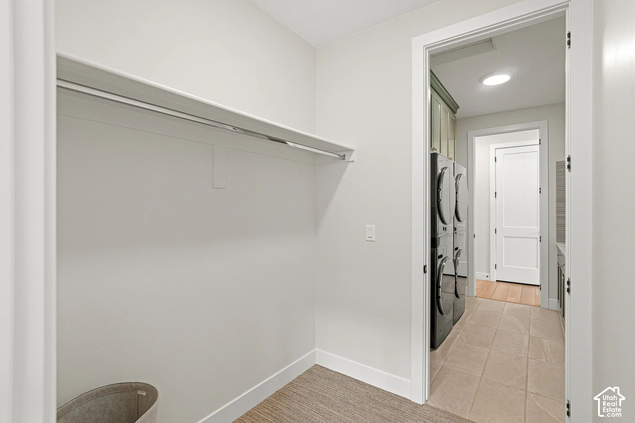 Built-in closet shelving and hanging rod