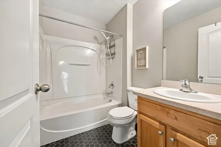Bathroom #2 Upstairs
