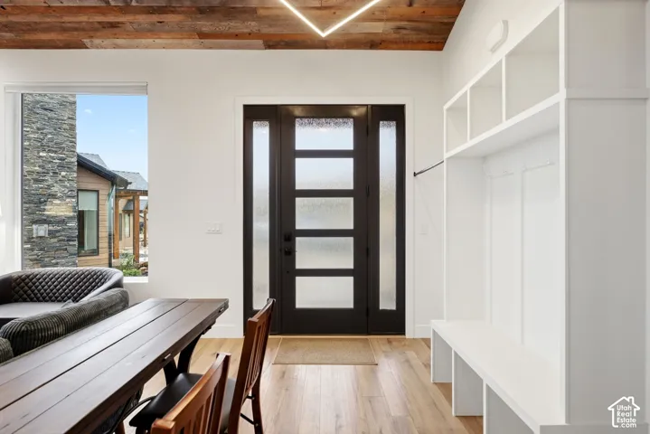 4667 N Seven Bridges Rd, Eden, Utah 84310