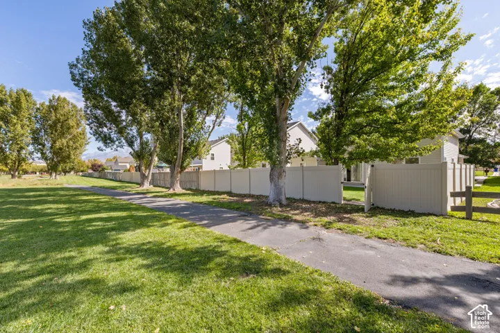 7819 N Windhover Rd, Eagle Mountain, Utah 84005