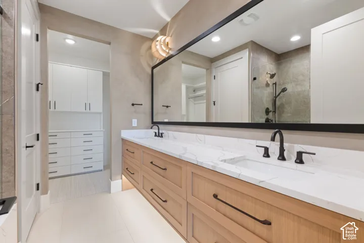 1642 E Center Pointe Dr, Lehi, Utah 84043
