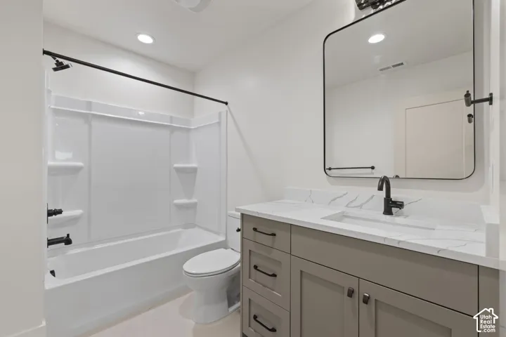 1642 E Center Pointe Dr, Lehi, Utah 84043