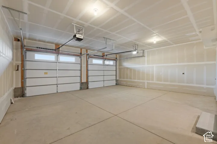 1642 E Center Pointe Dr, Lehi, Utah 84043