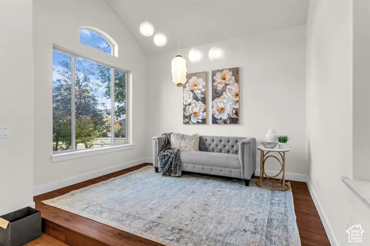 713 Eagle Pass, North Salt Lake, Utah 84054