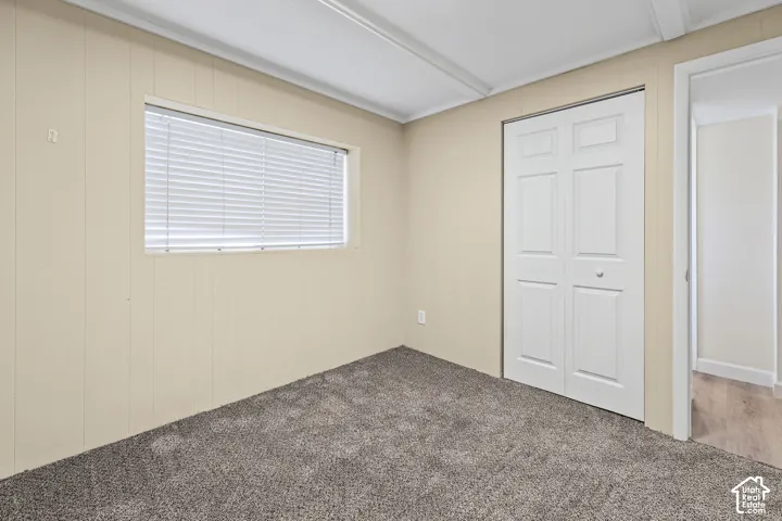 1428 W Twin Oaks Dr, West Jordan, Utah 84088