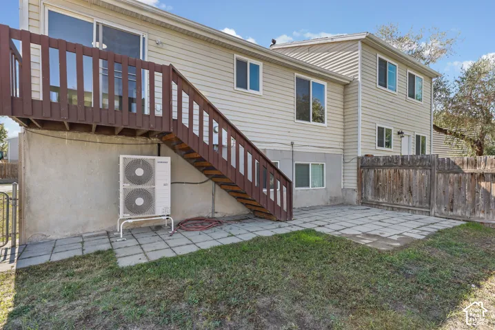 1428 W Twin Oaks Dr, West Jordan, Utah 84088
