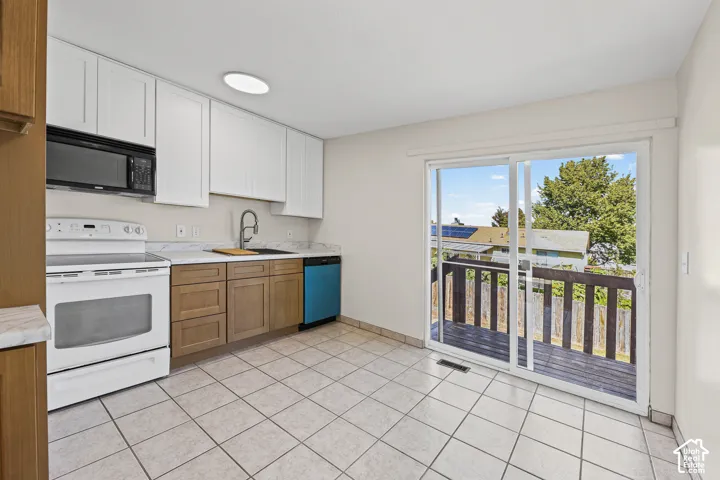 1428 W Twin Oaks Dr, West Jordan, Utah 84088
