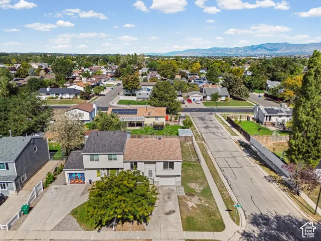 1428 W Twin Oaks Dr, West Jordan, Utah 84088