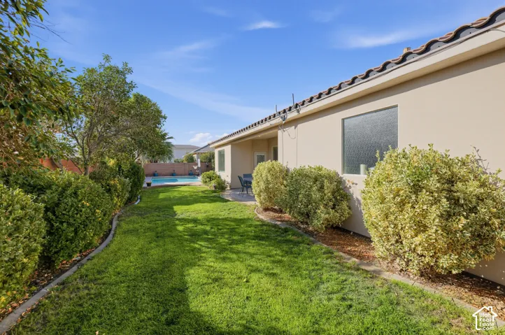Backyard grass, front yard is recently zero scaped,