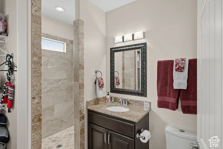 Casita Bathroom with shower and huge closet next to it.