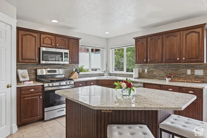 348 S Elk Ridge Dr, Elk Ridge, Utah 84651