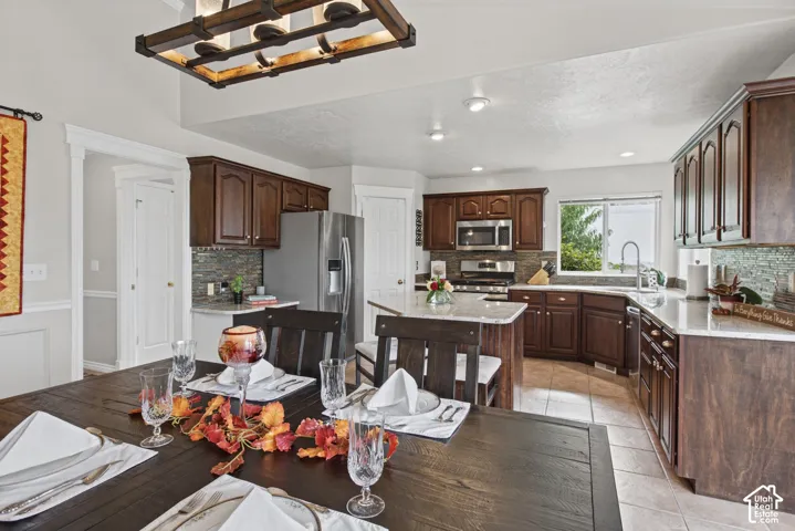 348 S Elk Ridge Dr, Elk Ridge, Utah 84651