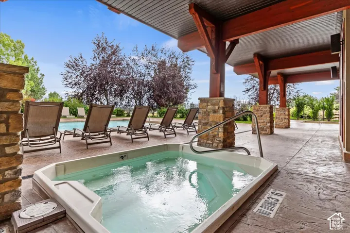 Community Clubhouse featuring a hot tub
