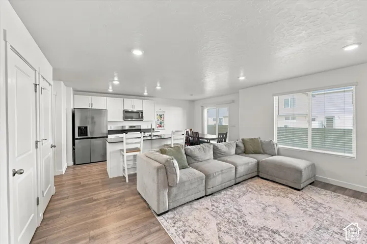 1108 E Dogwatch Dr, Saratoga Springs, Utah 84045