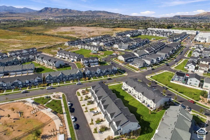 1108 E Dogwatch Dr, Saratoga Springs, Utah 84045