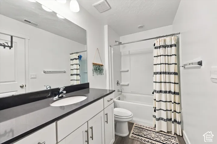 1108 E Dogwatch Dr, Saratoga Springs, Utah 84045