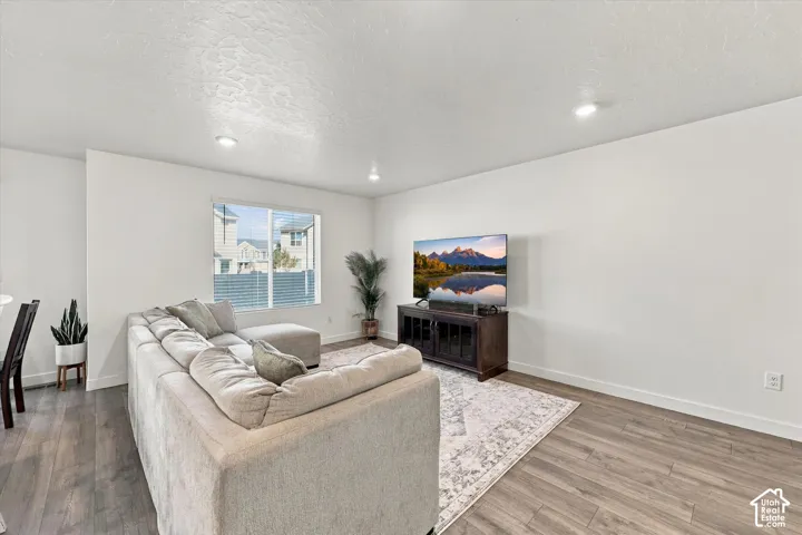 1108 E Dogwatch Dr, Saratoga Springs, Utah 84045