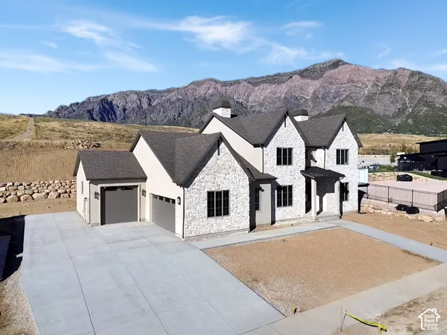 1258 W Caribou Ct, Pleasant View, Utah 84414