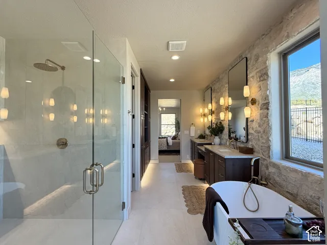 1258 W Caribou Ct, Pleasant View, Utah 84414