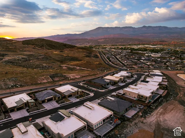 Expansive residential community featuring modern homes and mountain scenery