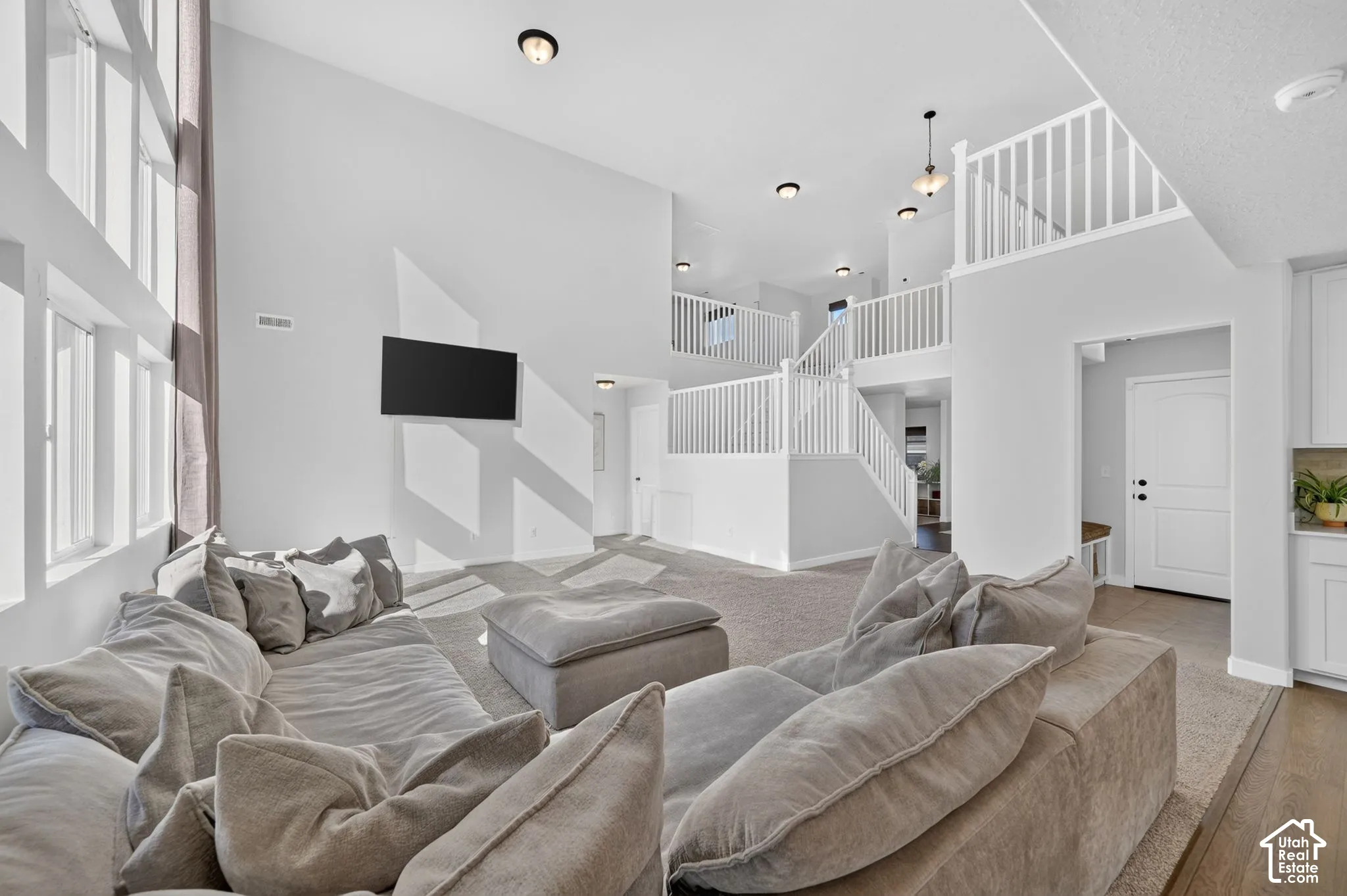 Open-concept living space with vaulted ceilings