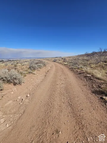 Nice road access!