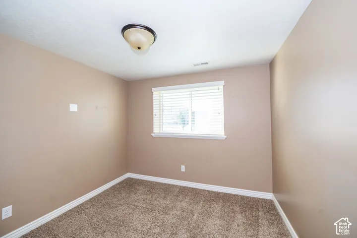 257 W 350 S, Hyde Park, Utah 84318