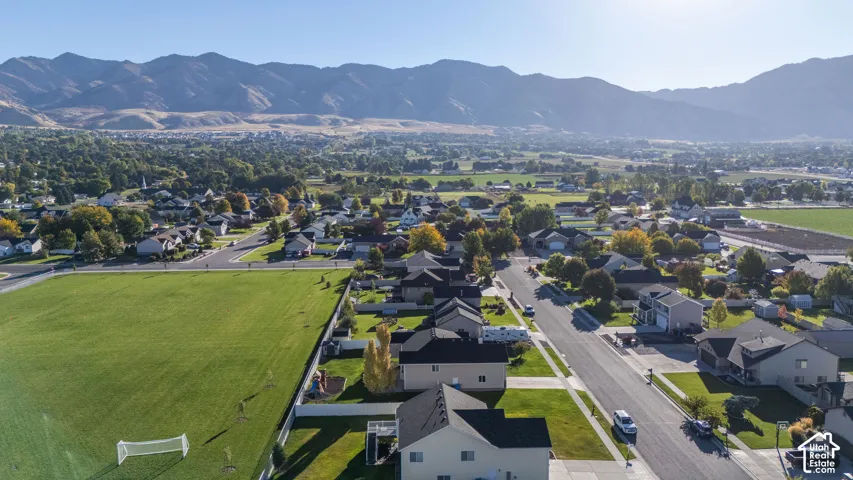 257 W 350 S, Hyde Park, Utah 84318
