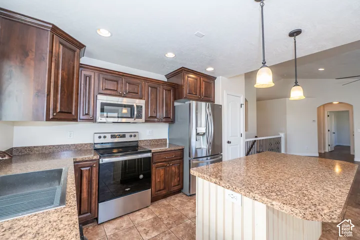 257 W 350 S, Hyde Park, Utah 84318