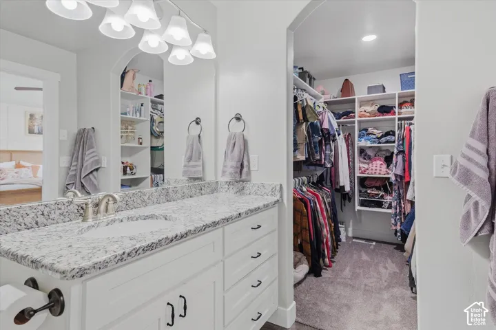 476 W 60 S, Hyrum, Utah 84319